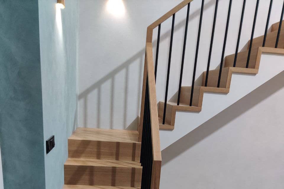 Лестницы 
на деревянном каркасе